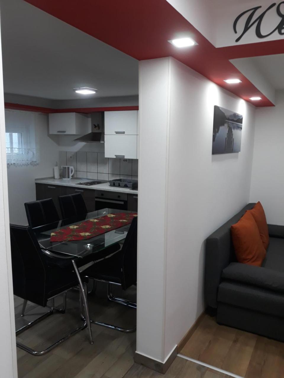 Apartmani Anna Свети Мартин на Мури Екстериор снимка